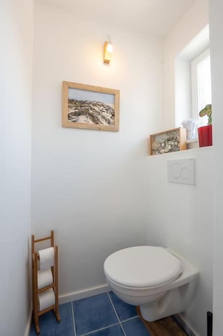 데한 Charming House With Garden 빌라 외부 사진